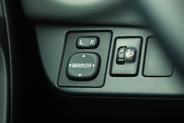 Toyota Yaris III Hatchback 5d Facelifting 1.0 VVT-i 69KM 2015 Toyota Yaris 1.0 VVT-i, Salon Polska, Serwis ASO, zdjęcie 12