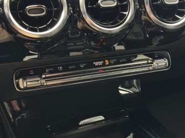 Mercedes CLA C118/X118 Shooting Brake Facelifting 2,0 180d 116KM 2023 Mercedes-Benz CLA 180 d Progressive Kamera cofania CarPlay Android Auto, zdjęcie 17