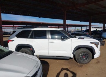 Toyota Sequoia II 2024 Toyota Sequoia 2024, 3.4L, 4x4, TRD PRO, od ubezpieczalni 3.4 Benzyna 437KM, zdjęcie 2