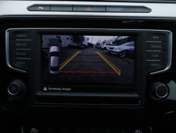 Volkswagen Passat B8 Limousine 1.8 TSI BlueMotion Technology 180KM 2017 VW Passat 1.8 TSI, Salon Polska, Serwis ASO, zdjęcie 18