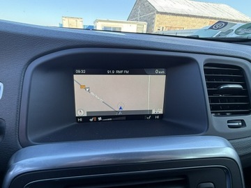 Volvo V60 I Kombi Facelifting 2.0 D4 DRIVE-E 181KM 2014 Volvo V60 2.0D4 Lift 2014r Xenon Led Nawigacja Alu, zdjęcie 16