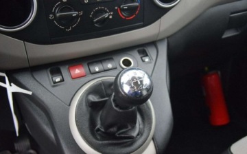Peugeot Partner II Furgon L1 Facelifting 1.6 HDi 75KM 2013 Peugeot Partner 1.6 Hdi Berlingo Klima 2013 rok Sprowadzony Oplacony, zdjęcie 14