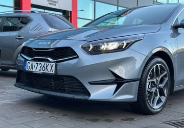 Kia Ceed III Hatchback Facelifting  1.5 T-GDI 140KM 2024 Kia Ceed MY25 Business Line 140KM 7DCT automat, dostepny od reki w Gdyni, zdjęcie 6