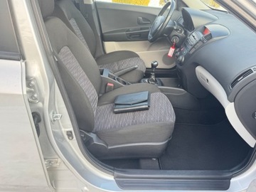 Kia Ceed I Hatchback 5d Facelifting 1.6 DOHC CVVT 126KM 2010 Kia Ceed 1.6 Isg 126KM Klima Piekny stan Sprawdz 1.6 Benzyna 126KM, zdjęcie 5