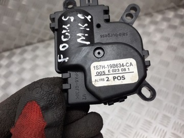 MOTOREK RADIÁTORU FORD FOCUS MK2