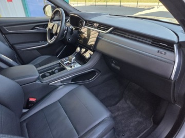 Jaguar F-Pace SVR Facelifting 5.0P V8 550KM 2022 Jaguar F-PACE SVR 5.0 V8 Supercharged 550 KM. FV23, zdjęcie 15