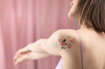 Tatuaże zmywalne Kwiaty różowo pomarańczowe 19szt