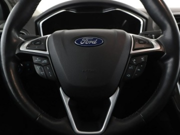 Ford Mondeo V Kombi Facelifting 2.0 EcoBlue 150KM 2020 Ford Mondeo FV23% Titanium automat navi kamera, zdjęcie 20