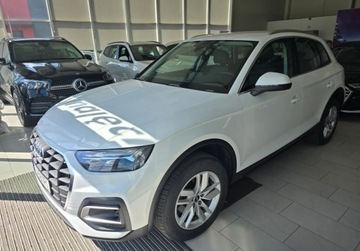Audi Q5 II SUV Facelifting 2.0 40 TDI 204KM 2023 Audi Q5 Salon Polska Wersja SUV 2023 najoszczedniejszy 2.0 Diesel 204KM