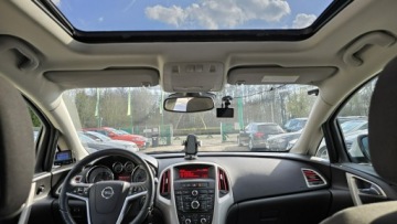 Opel Astra J Sports Tourer Facelifting 1.7 CDTI ECOTEC 130KM 2013 Opel Astra Active, szyberdach, PDC, serwisowana, zdjęcie 12