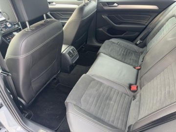 Volkswagen Passat B8 Variant Facelifting 1.5 TSI EVO 150KM 2022 Volkswagen Passat 1.5 TSI 150KM DSG FV23 AppConnect ACC 1.5 Benzyna, zdjęcie 13