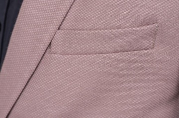 Модный мужской пиджак размера 60 XXL.