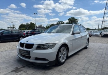 BMW Seria 3 E90-91-92-93 Coupe E92 320i 170KM 2008 BMW Seria 3 BMW Seria 3 320i 2.0 Benzyna 170KM, zdjęcie 1