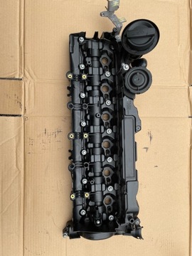 BMW F15 F16 F10 pokrywa głowicy zaworów m 50d 8510234