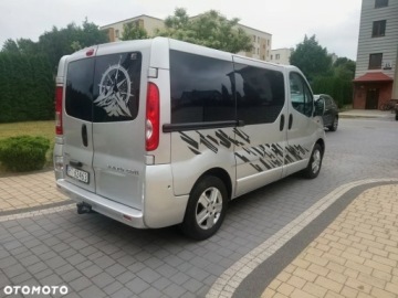 Opel Vivaro A Van z pojedynczą kabiną L1 2.0 CDTI 115KM 2013 Opel Vivaro Opel Vivaro Life Cosmo L1H1 2.0 Diesel 115KM, zdjęcie 2