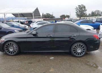 Mercedes Klasa C W205 Kabriolet Facelifting 2.0 300 258KM 2020 Mercedes-Benz Klasa C MERCEDES-BENZ C 300 2.0 Benzyna 259KM, zdjęcie 5