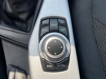 BMW Seria 1 F20-F21 Hatchback 5d 116i 136KM 2012 BMW Seria 1 KLIMATYZACJA NAWIGACJA PARKTRONIC TYL EL.SZYBY SERWISOWANA ORY, zdjęcie 15