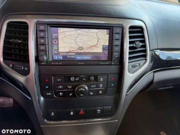 Jeep Grand Cherokee IV Terenowy 3.0 V6 CRD 241KM 2012 Jeep Grand Cherokee Jeep Grand Cherokee 3.0I CRD Overland 3.0 Diesel 241KM, zdjęcie 15
