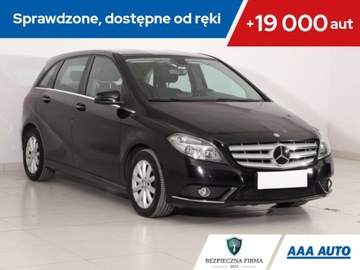 Mercedes Klasa B W246 Sports Tourer 180 BlueEFFICIENCY 122KM 2014 Mercedes B B 180, Navi, Klima, Parktronic