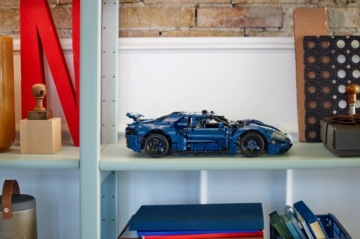 LEGO Technic Ford GT 42154 Идеально подойдет в подарок взрослым