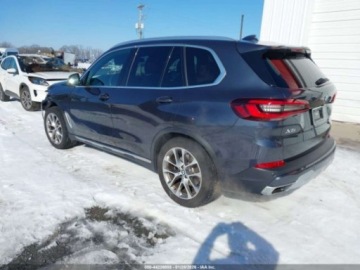 BMW X5 G05 2022 BMW X5 xDrive40i 2022 3.0 Benzyna 335KM, zdjęcie 3