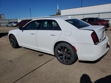 Chrysler 300C II 2021 Chrysler 300 2021r., Touring, od ubezpieczalni 3.6 Benzyna 292KM, zdjęcie 2