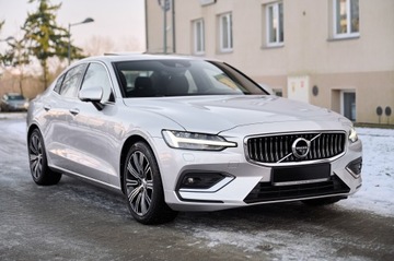 Volvo S60 II Sedan Facelifting 2.0 T4 DRIVE-E 190KM 2019 INSCRIPTION__ KAMERY 360__PANORAMA__HARMAN KARDON, zdjęcie 14