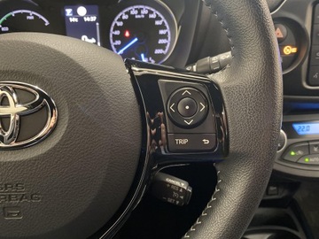 Toyota Yaris IV 2019 Toyota Yaris Hybrid 100 Selection III (2011-2019), zdjęcie 17