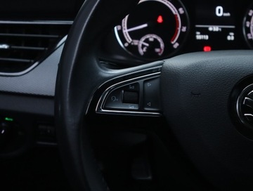 Skoda Kamiq Crossover 1.5 TSI 150KM 2020 Skoda Kamiq 1.5 TSI, Salon Polska, Serwis ASO, zdjęcie 16