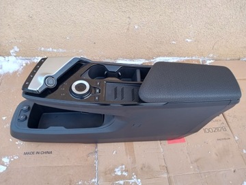KIA EV6 LOKETNÍ OPĚRKA