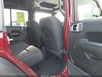 Jeep Wrangler IV 2021 Jeep Wrangler Unlimited Sport Altitude 2021 3.6 Benzyna 285KM, zdjęcie 12