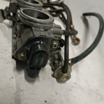 HONDA CBR 1100 XX ДРОССЕЛЬНЫЕ УСТАНОВКИ TPS КОМПЛЕКТ ВПРЫСКА