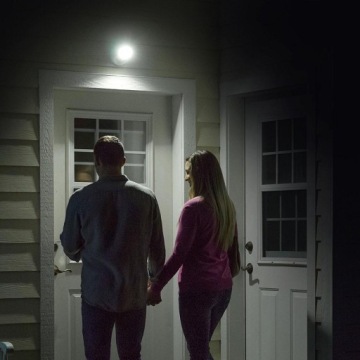 ЛАМПА С COB СВЕТОДИОДНЫЙ ДАТЧИК ДВИЖЕНИЯ ЛАМПА С АККУМУЛЯТОРНЫМ УПРАВЛЕНИЕМ