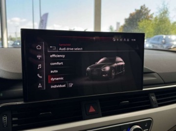 Audi A4 B9 Allroad Quattro Facelifting 2.0 40 TDI 204KM 2022 Audi A4 Avant 40 TDI Quattro S Tronic Ambiente CarPlayAndroid Auto Nawi, zdjęcie 32