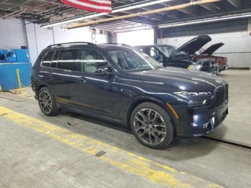 BMW X7 2024 BMW X7 M60i 2024 4.4l 4.4 Benzyna 523KM, zdjęcie 4