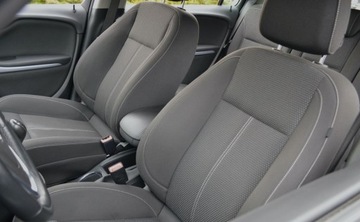 Opel Zafira C Tourer 1.6 CDTI ECOTEC 136KM 2015 Opel Zafira 1,6 CDTI 136 KM COSMO Nawigacja SUPER STAN 1.6 Diesel 136KM, zdjęcie 26