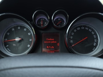 Opel Astra J Sports Tourer 1.4 Turbo ECOTEC 140KM 2011 Opel Astra 1.4 T, Xenon, Klima, Klimatronic, zdjęcie 10