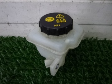 MAZDA CX-3 2015- ZBIORNICZEK PŁYNU HAMULCOWEGO