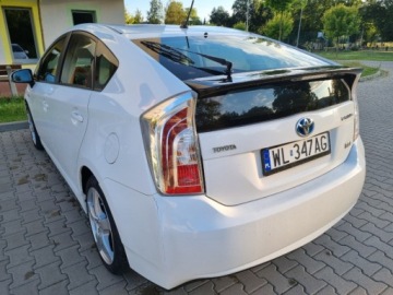 Toyota Prius III 2015 Toyota Prius III LIFT 1.8 Hybrid GAZ LPG Klima Navi Kamera 1.8, zdjęcie 5