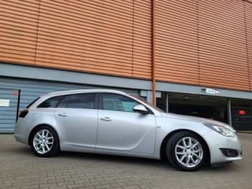 Opel Insignia I Sports Tourer Facelifting 2.0 CDTI ECOFLEX 140KM 2014 Opel Insignia 2.0 CDTI PANORAMA XENON NAVI KAMERA NOWY ROZRZĄD, zdjęcie 12