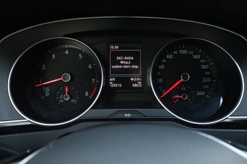 Volkswagen Passat B8 Variant 1.8 TSI BlueMotion Technology 180KM 2016 VW Passat 1.8 TSI, Salon Polska, Navi, Klima, zdjęcie 10