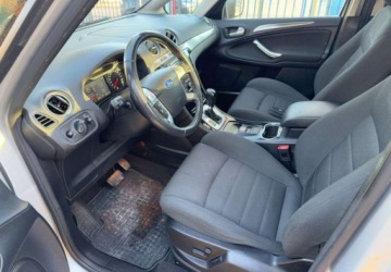 Ford S-Max I Van Facelifting 2.0 Duratorq TDCi DPF 163KM 2015 Ford S-Max Ford S-Max 2.0 TDCi DPF Titanium MPS6 2.0 Diesel 163KM, zdjęcie 8