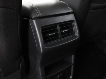 Ford S-Max II Van 2.0 TDCi 150KM 2018 Ford S-Max 7 os. automat navi klima auto grzane, zdjęcie 34