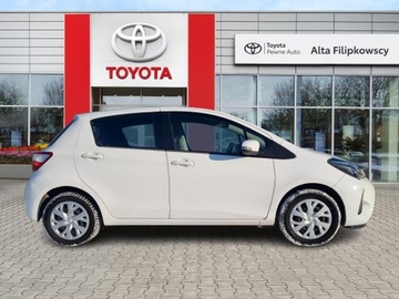 Toyota Yaris III Hatchback 5d Facelifting 2017 1.5 Dual VVT-iE 111KM 2019 Toyota Yaris 1,5-Dual-VVT-iE III (2011-2019) Toyot, zdjęcie 6