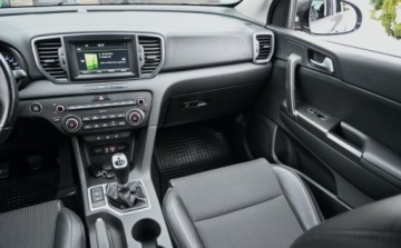 Kia Sportage III SUV Facelifting 1.7 CRDi 115KM 2016 Kia Sportage 1,7 CRDI 115 KM BI-Xenon Nawigacja Kamera asystent 1.7 Diesel, zdjęcie 20