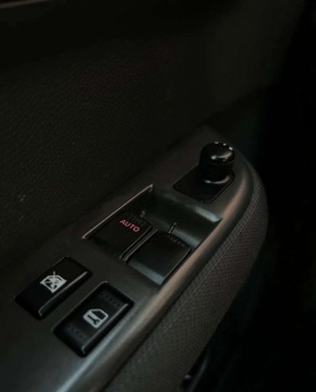 Suzuki Swift IV Hatchback 5d 1.3 92KM 2005 Suzuki Swift LPG Klima Isofix Warszawa VRVR 1.3 BenzynaLPG 92KM, zdjęcie 24