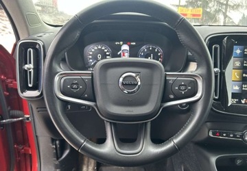 Volvo XC40 2021 Volvo XC 40 Volvo XC 40 T5 AWD Momentum 2.0 Benzyna 247KM, zdjęcie 11