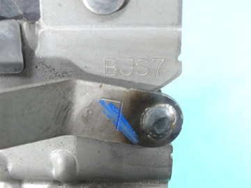 MAZDA 3 BM SEDAN ZÁMEK UZAMČENÍ POHOVKA ZADNÍ LEVÝ