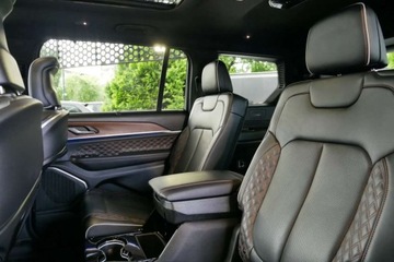 Jeep Grand Cherokee IV 2021 Jeep Grand Cherokee Summit Long Panorama Radar HeadUp NightVision Wentylac, zdjęcie 13