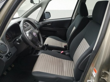 Fiat Sedici 1.9 Multijet 120KM 2008 Fiat Sedici 1.9 Multijet 120KM Klimatronik Naped 4, zdjęcie 13